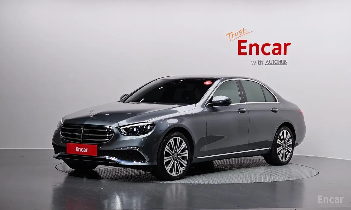 Фото 1 - Mercedes-Benz E-Class