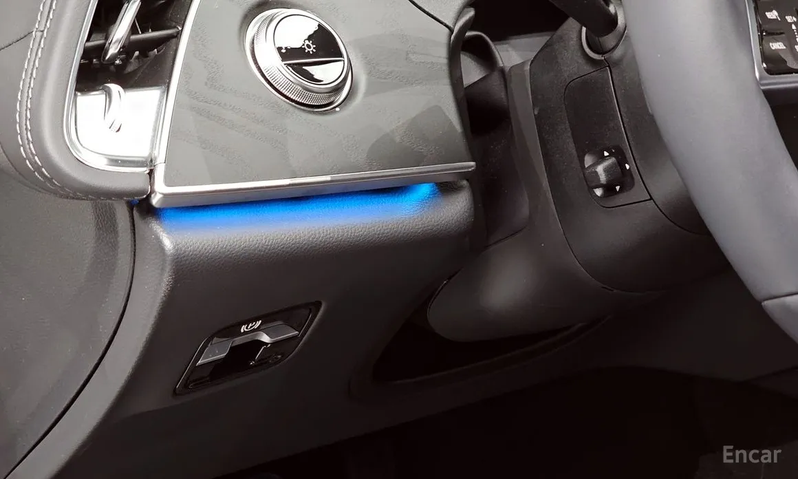 Фото 16 - Mercedes-Benz E-Class