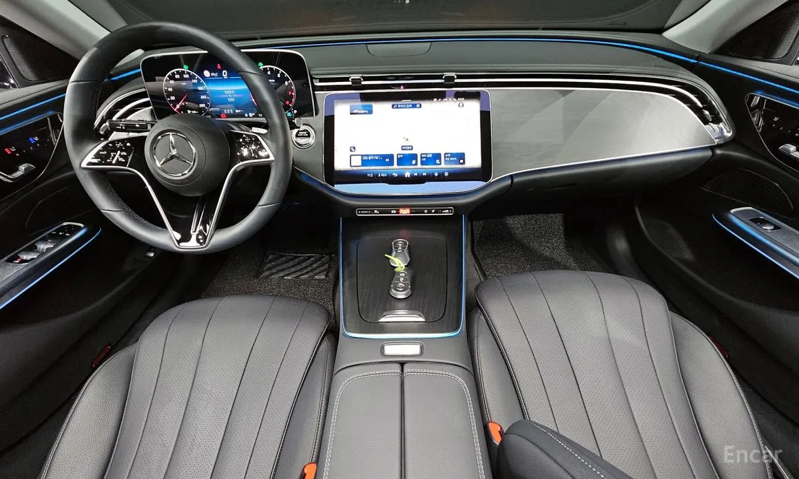 Фото 7 - Mercedes-Benz E-Class