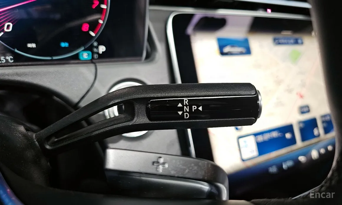 Фото 9 - Mercedes-Benz E-Class