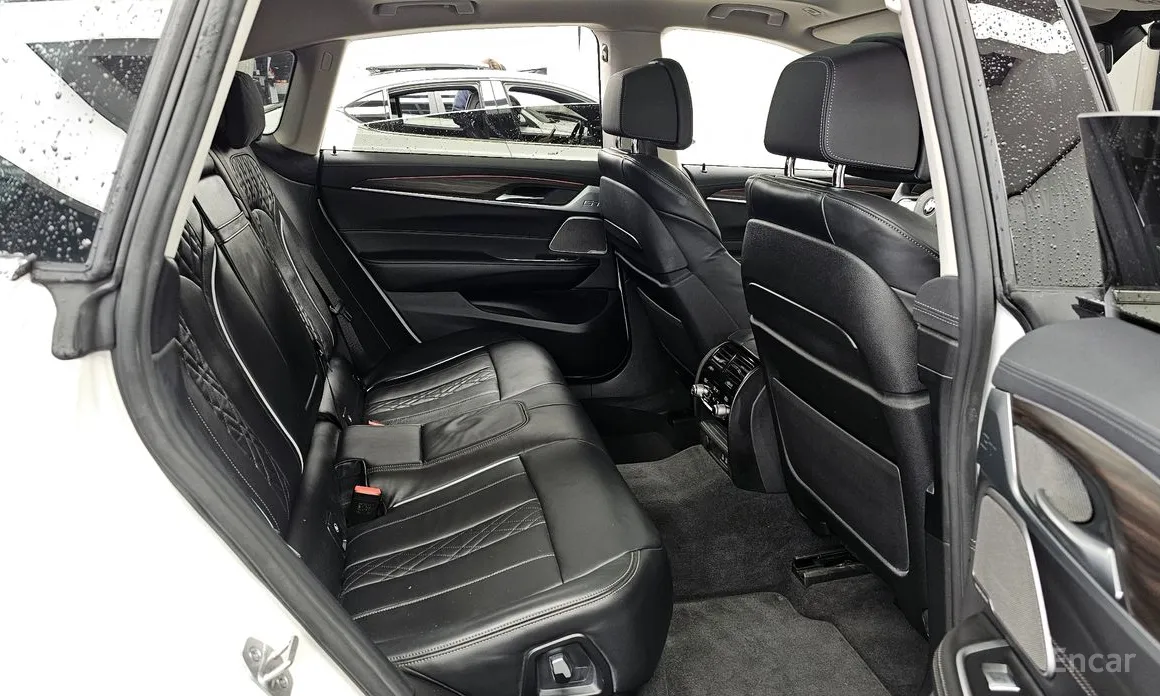 Фото 12 - BMW Gran Turismo