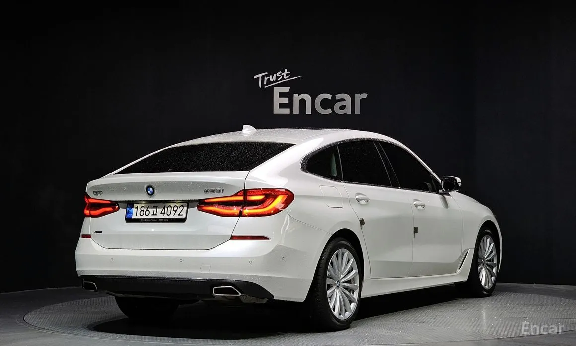 Фото 2 - BMW Gran Turismo