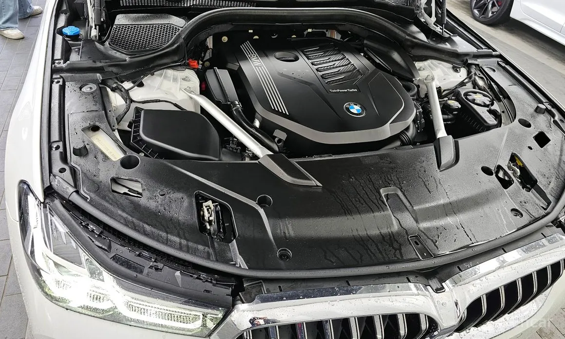 Фото 6 - BMW Gran Turismo