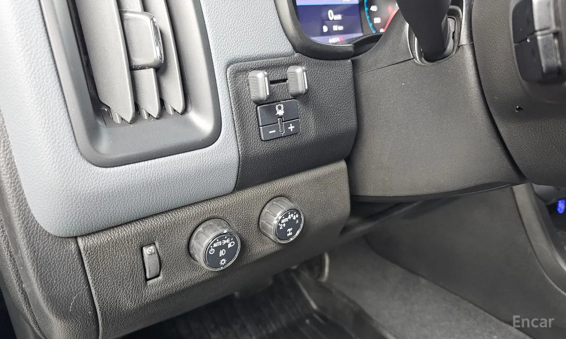 Фото 15 - Chevrolet Colorado