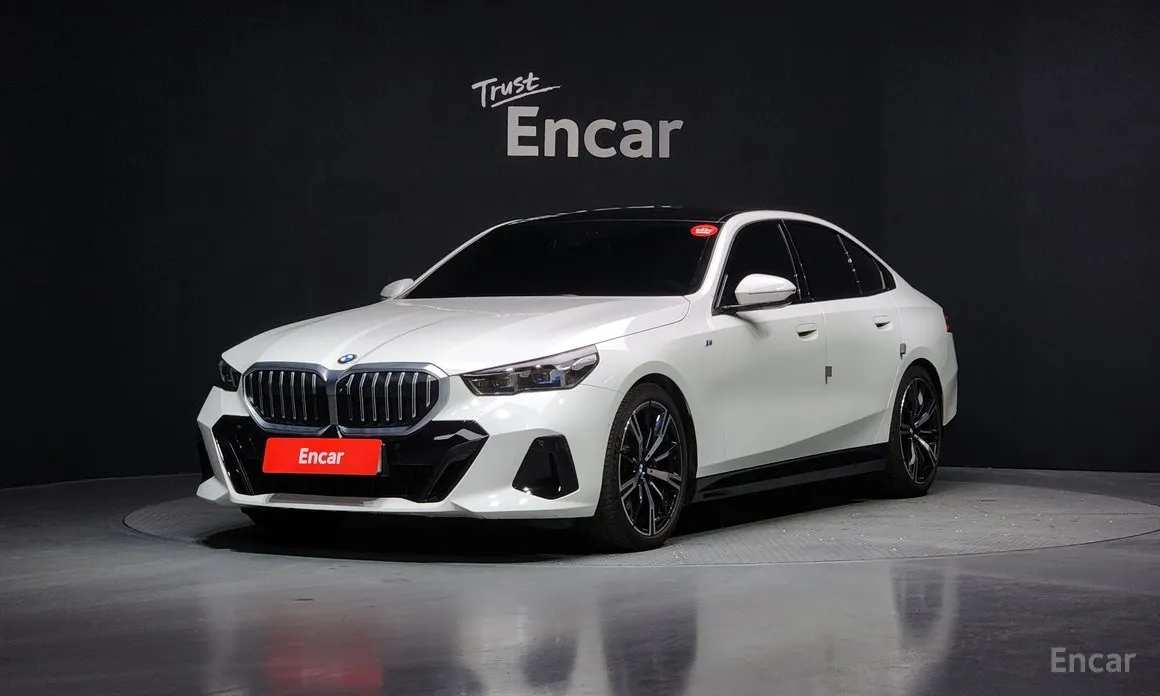 Фото 1 - BMW 5 Series