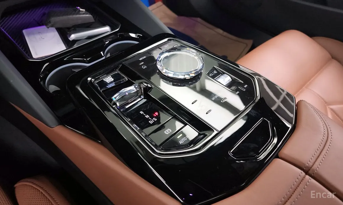 Фото 9 - BMW 5 Series