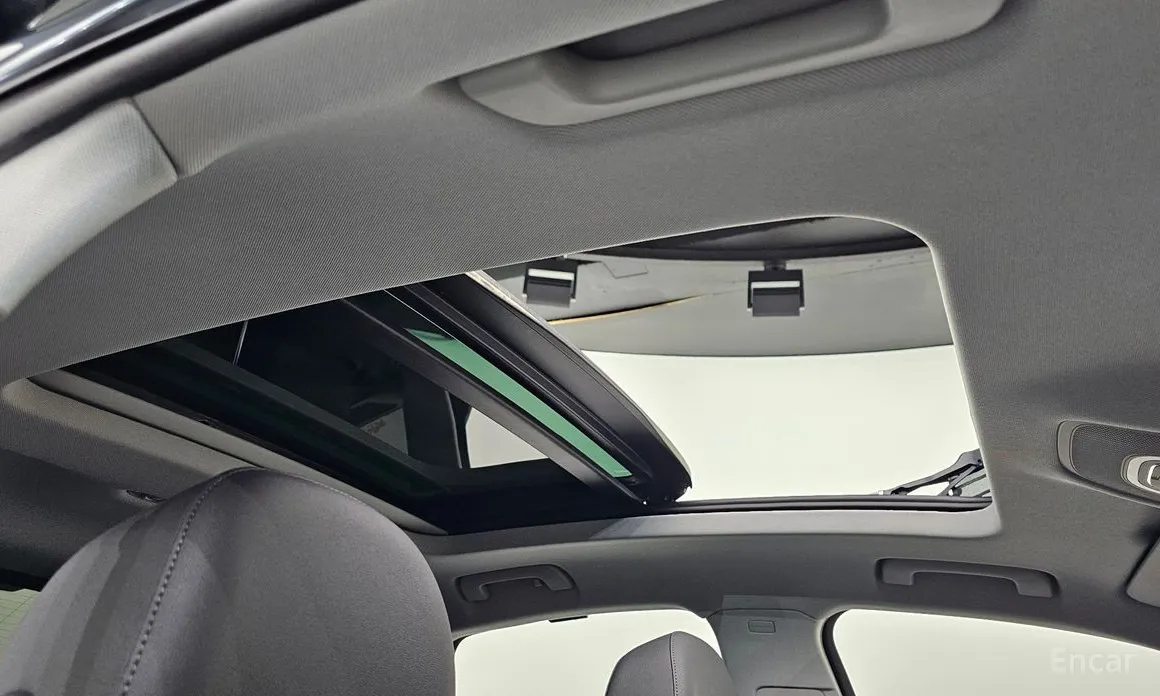 Фото 16 - Audi Q5