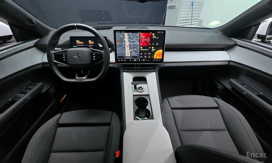 Фото 7 - Polestar 4