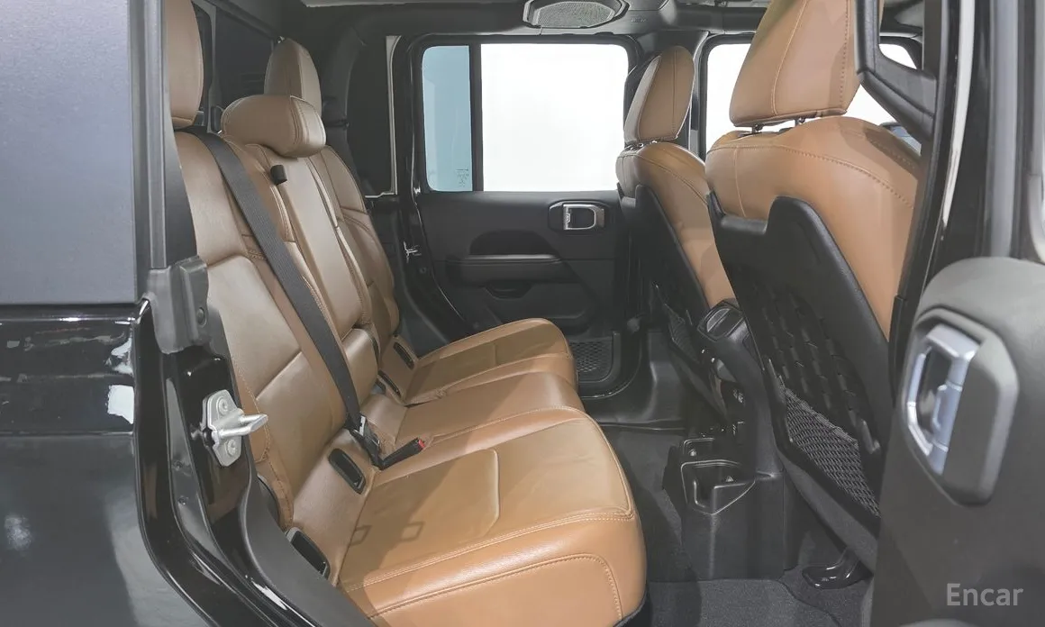 Фото 12 - Jeep Gladiator