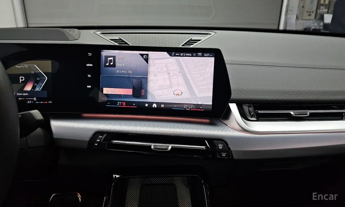 Фото 19 - BMW X2 (F39)