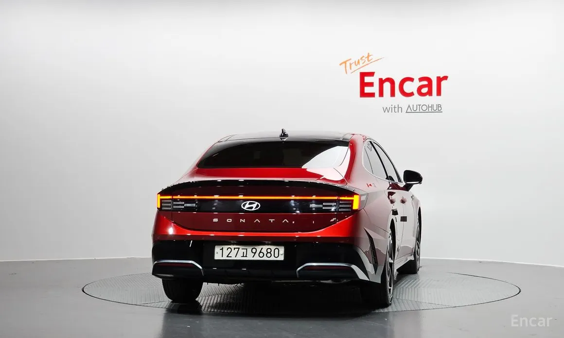 Фото 4 - Hyundai Sonata