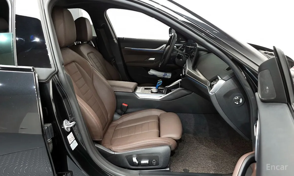 Фото 11 - BMW i4