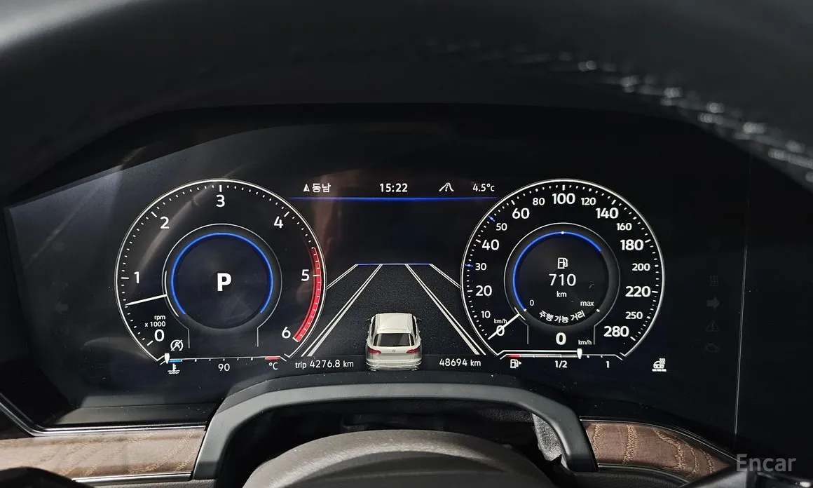 Фото 8 - Volkswagen Touareg