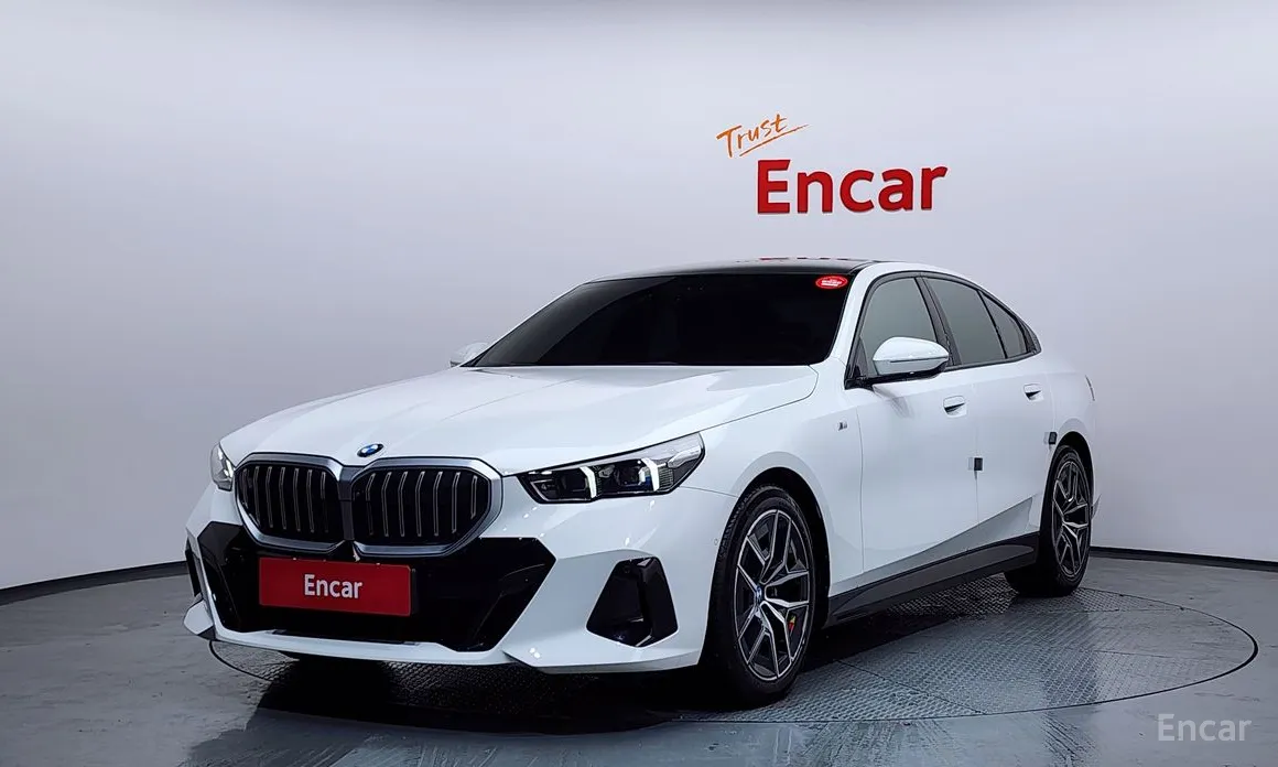 Фото 1 - BMW 5 Series