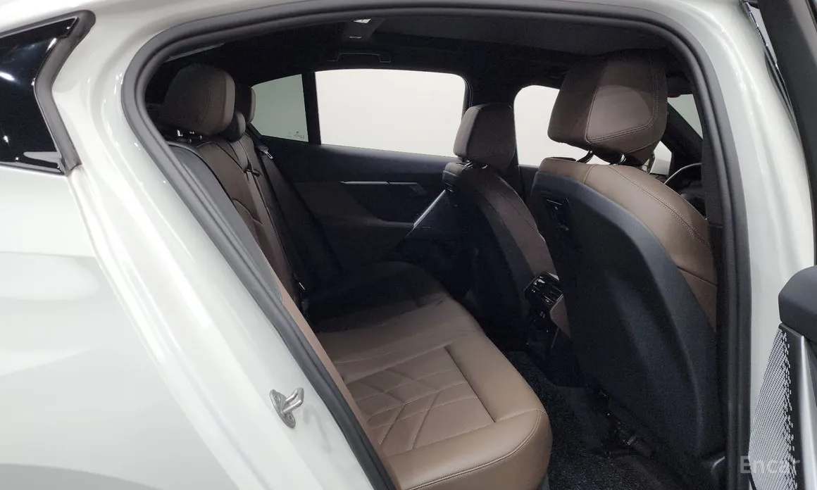 Фото 12 - BMW 5 Series