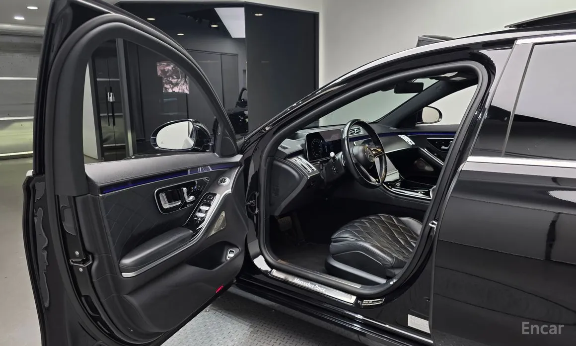 Фото 11 - Mercedes-Benz S-Class