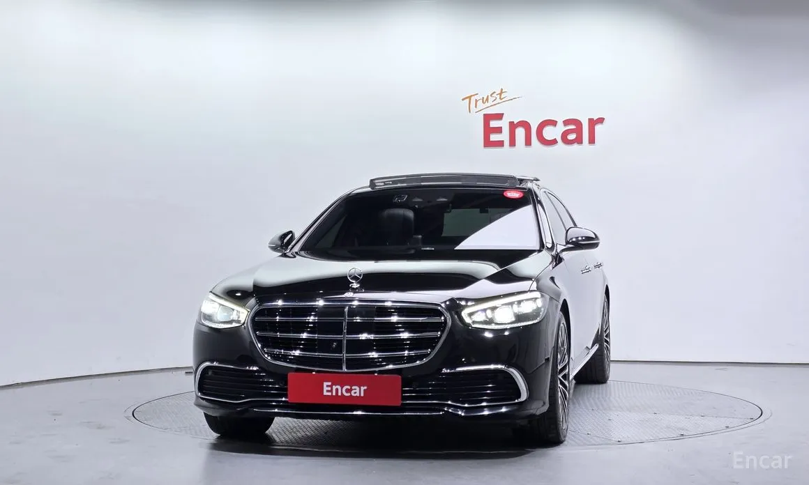 Фото 3 - Mercedes-Benz S-Class