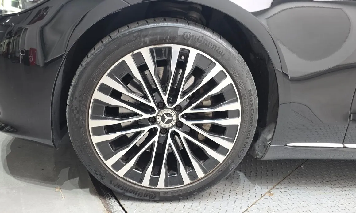 Фото 5 - Mercedes-Benz S-Class