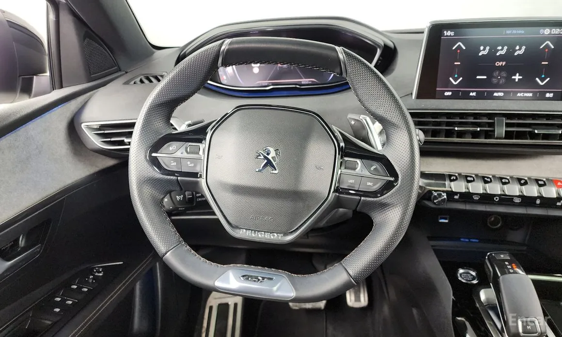 Фото 13 - Peugeot 3008