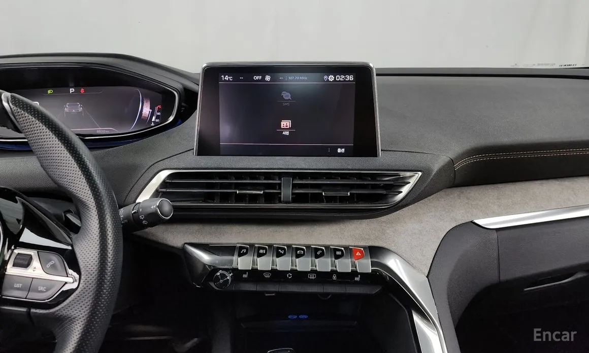 Фото 14 - Peugeot 3008