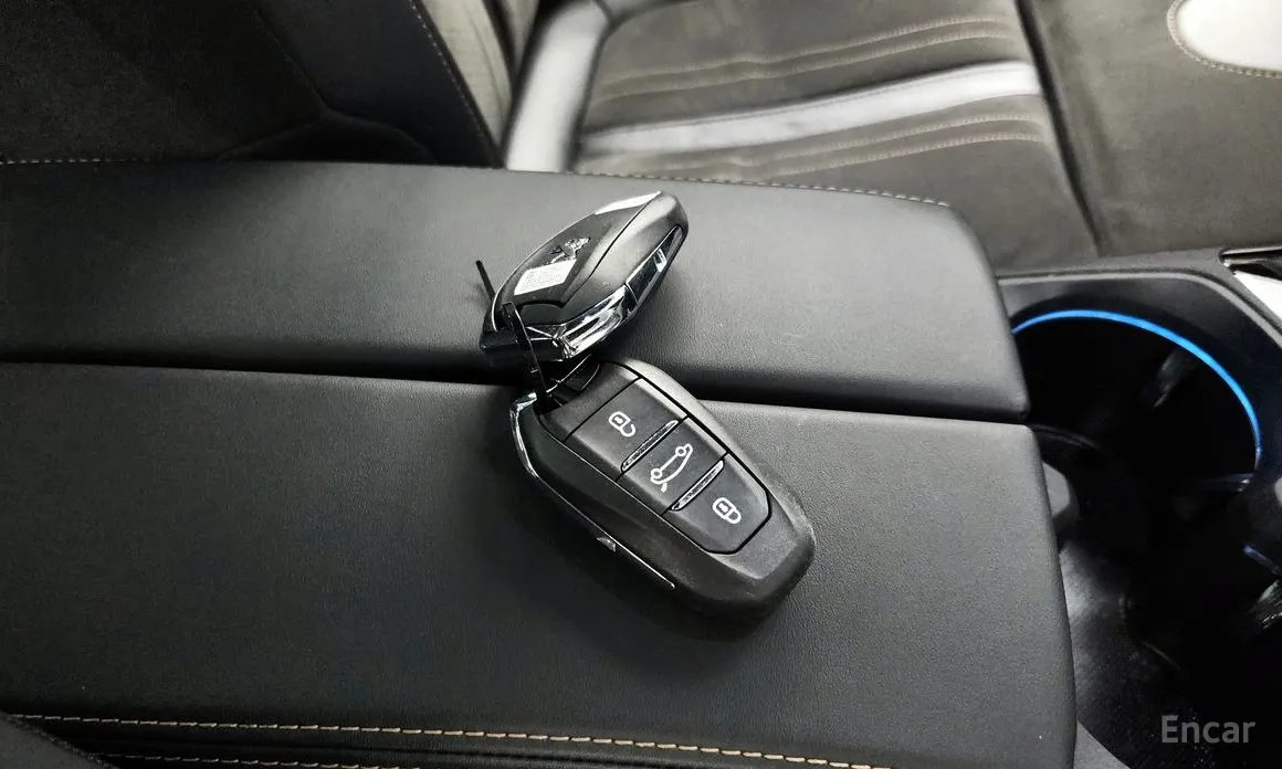 Фото 18 - Peugeot 3008