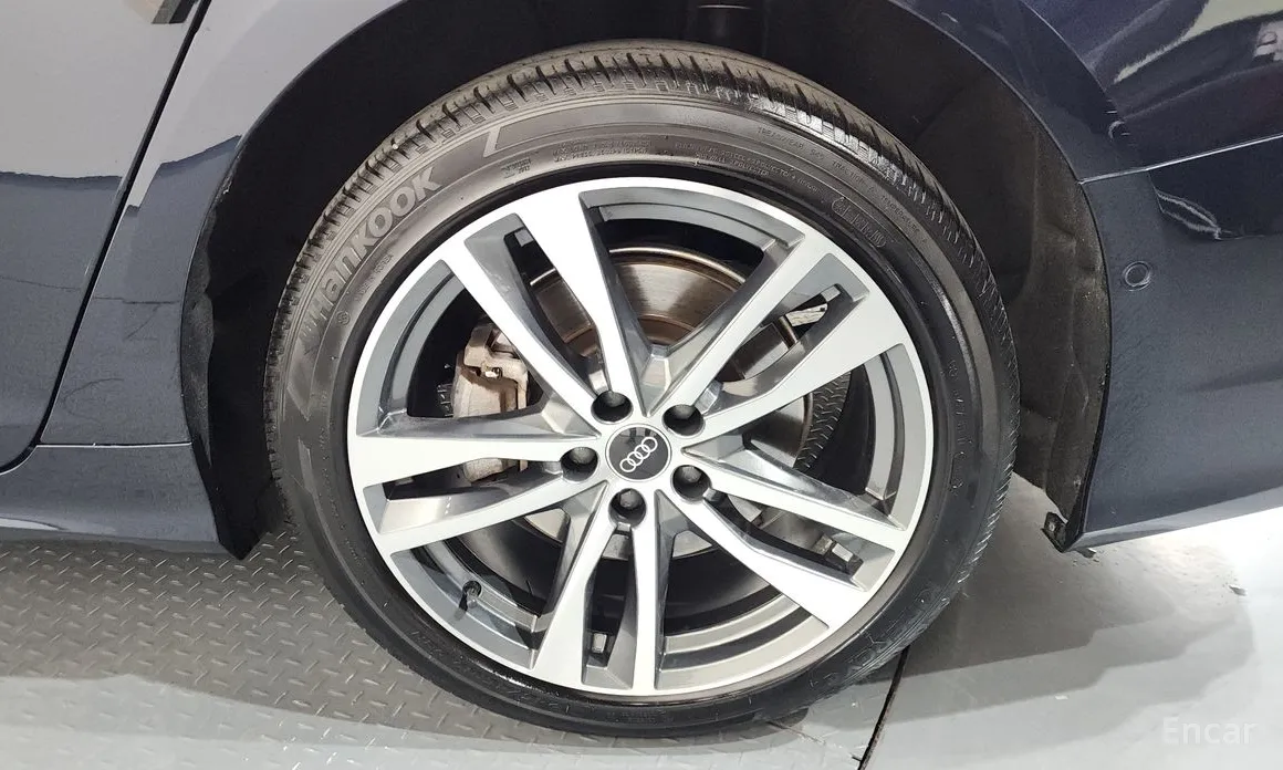 Audi A6 2019 45 TFSI Quattro Premium