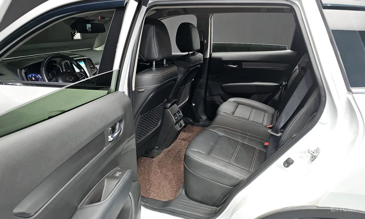 Фото 11 - Renault QM6