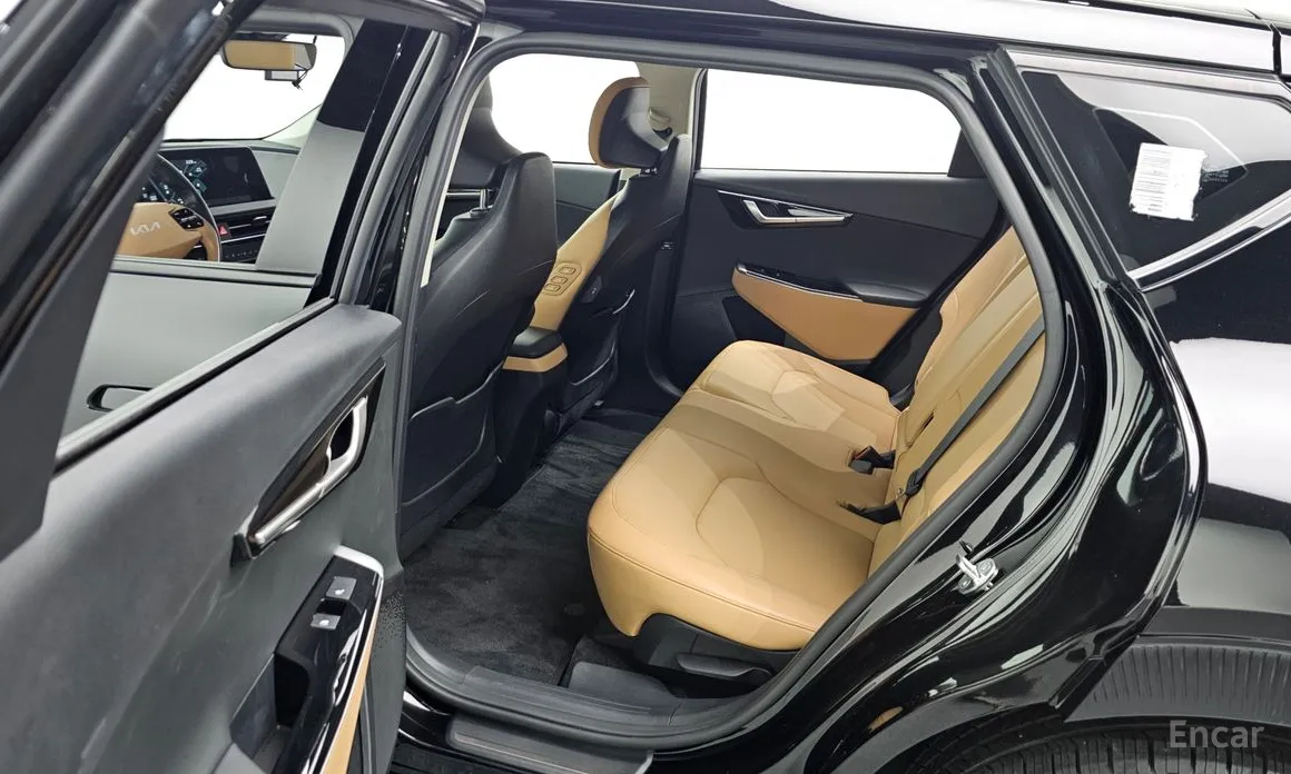 Фото 12 - Kia EV6