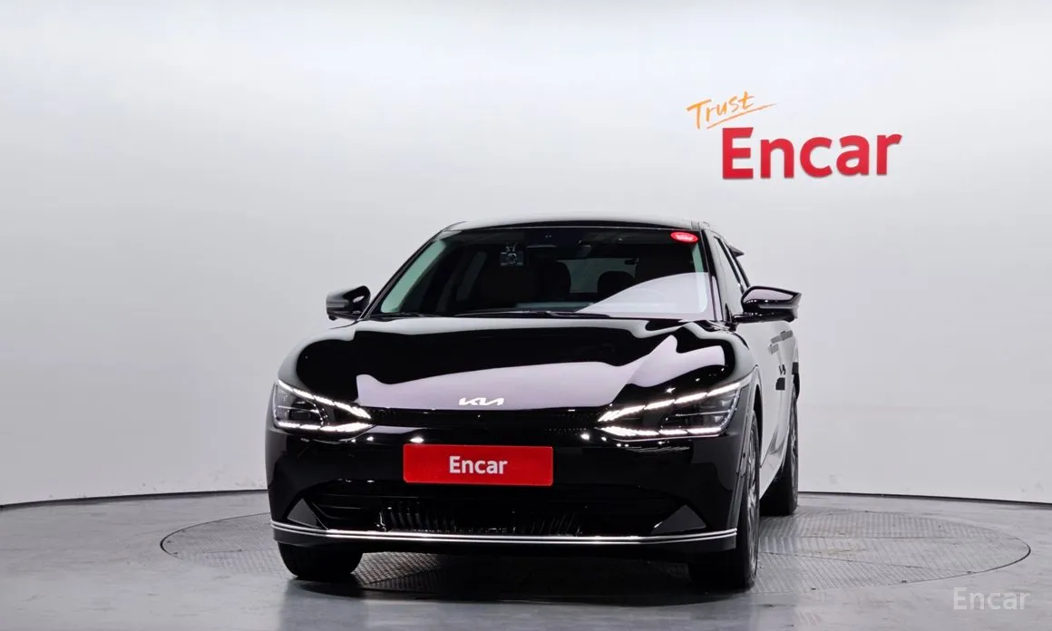 Фото 3 - Kia EV6