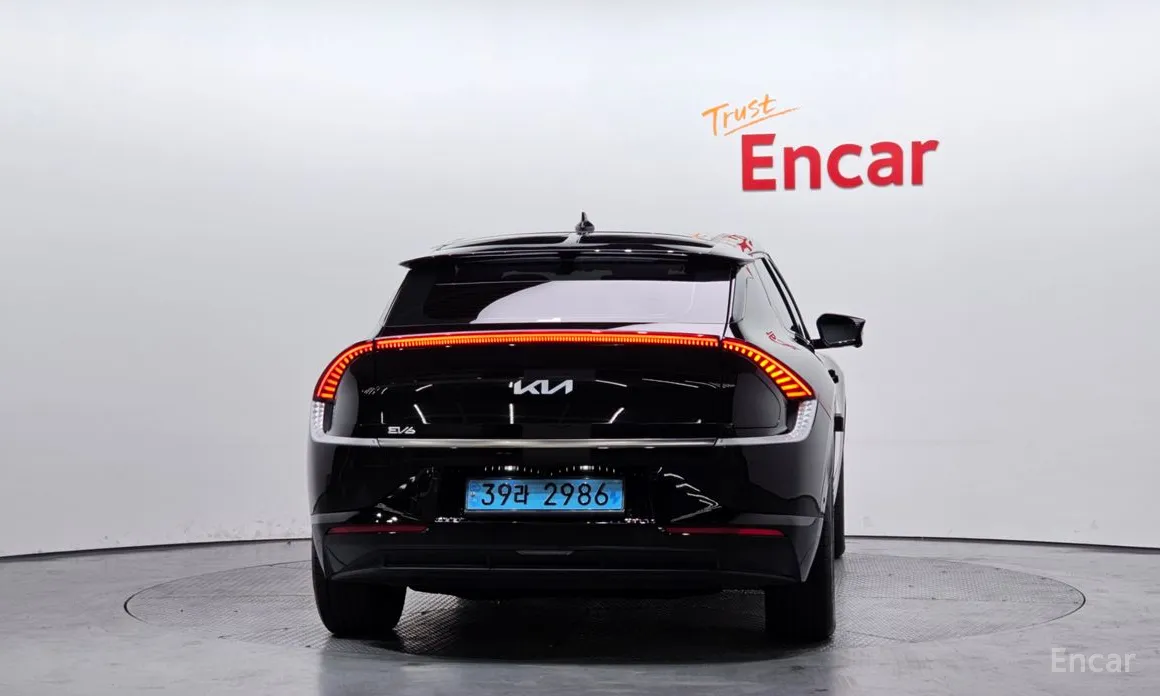 Фото 4 - Kia EV6