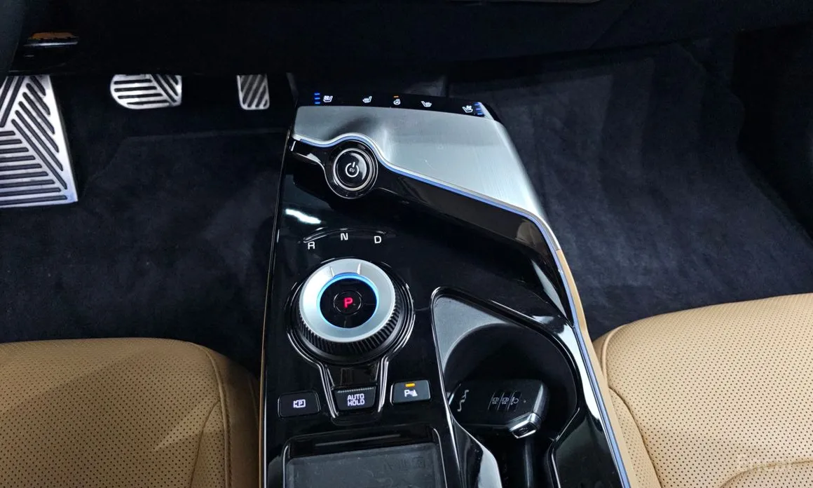 Фото 9 - Kia EV6