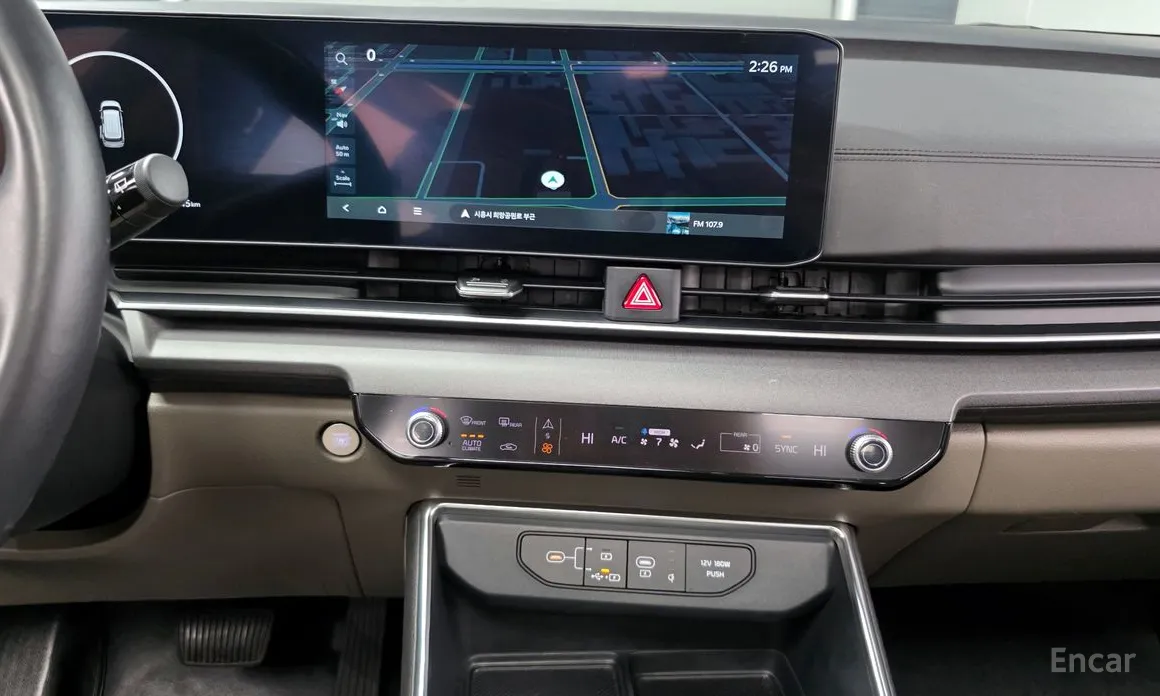 Фото 16 - Kia Carnival