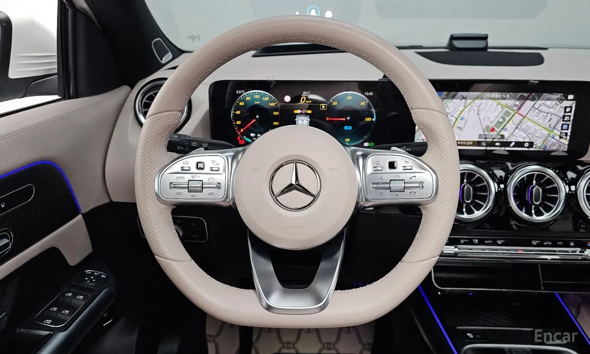 Фото 13 - Mercedes-Benz EQA