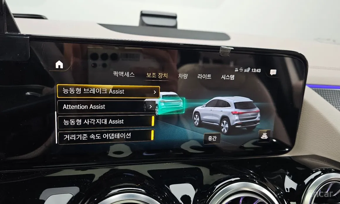 Фото 16 - Mercedes-Benz EQA