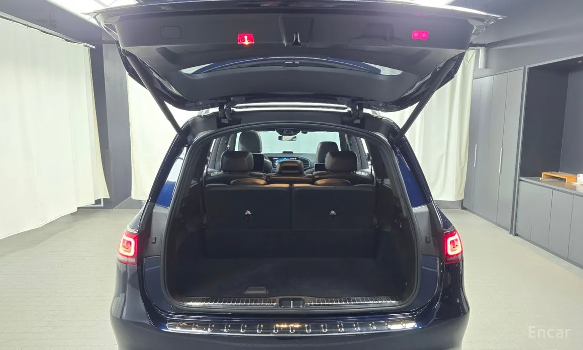 Фото 20 - Mercedes-Benz GLS-Class