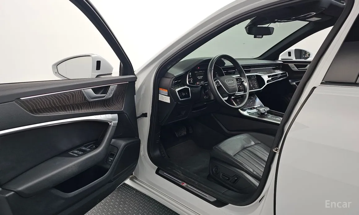 Audi A6 2019 45 TFSI Quattro Premium