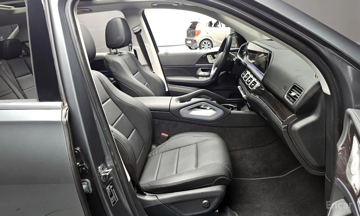 Фото 10 - Mercedes-Benz GLE-Class
