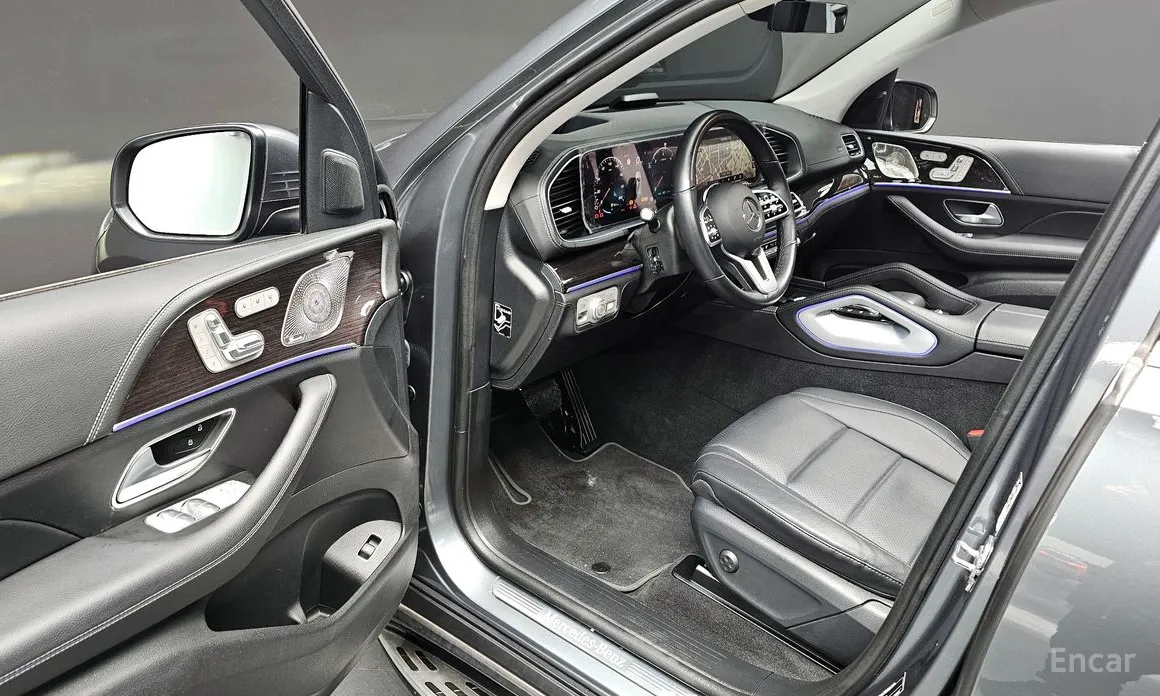 Фото 12 - Mercedes-Benz GLE-Class