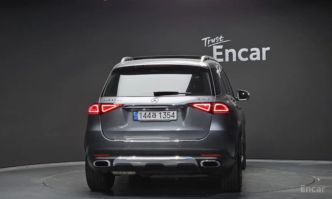 Фото 4 - Mercedes-Benz GLE-Class