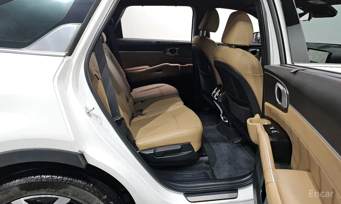 Фото 12 - Kia Sorento