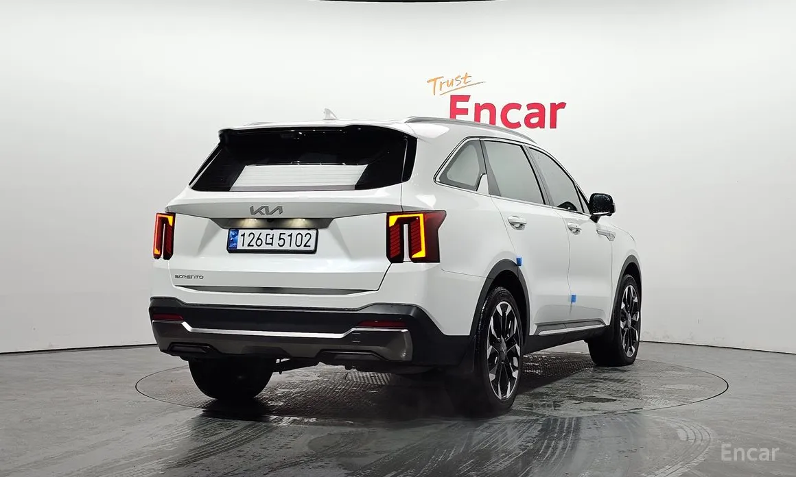 Фото 2 - Kia Sorento