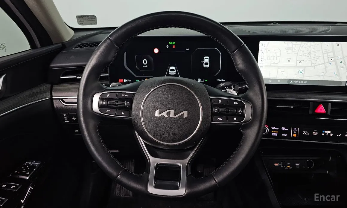 Фото 13 - Kia K5