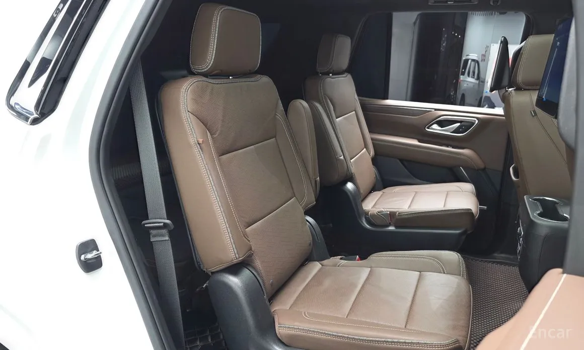 Фото 12 - Chevrolet Tahoe