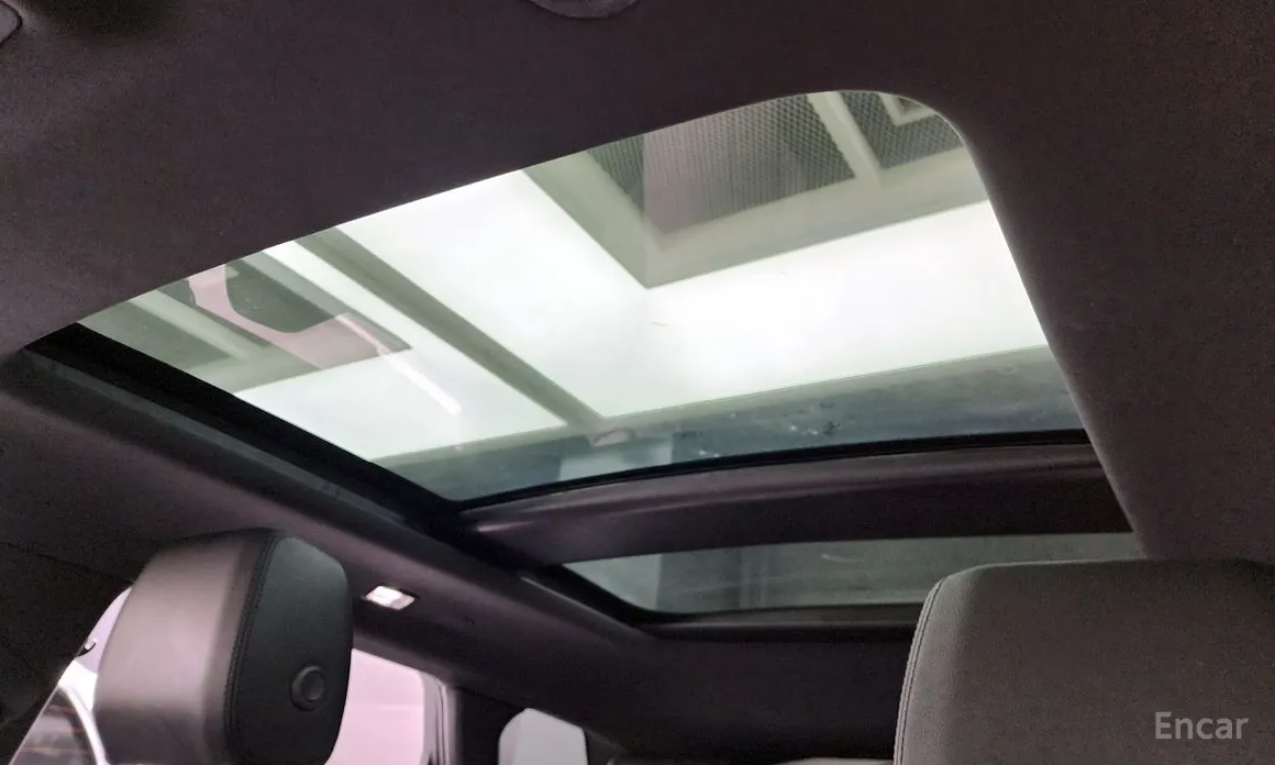 Фото 18 - Land Rover Range Rover Evoque