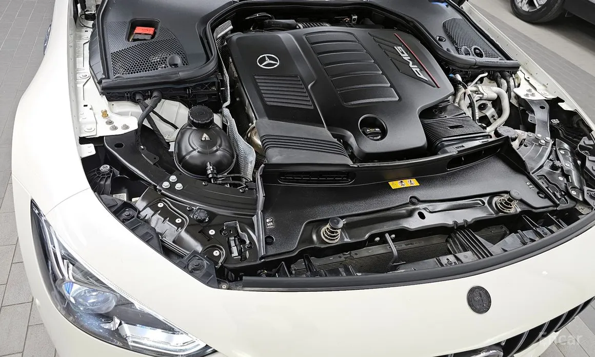 Фото 6 - Mercedes-Benz AMG GT