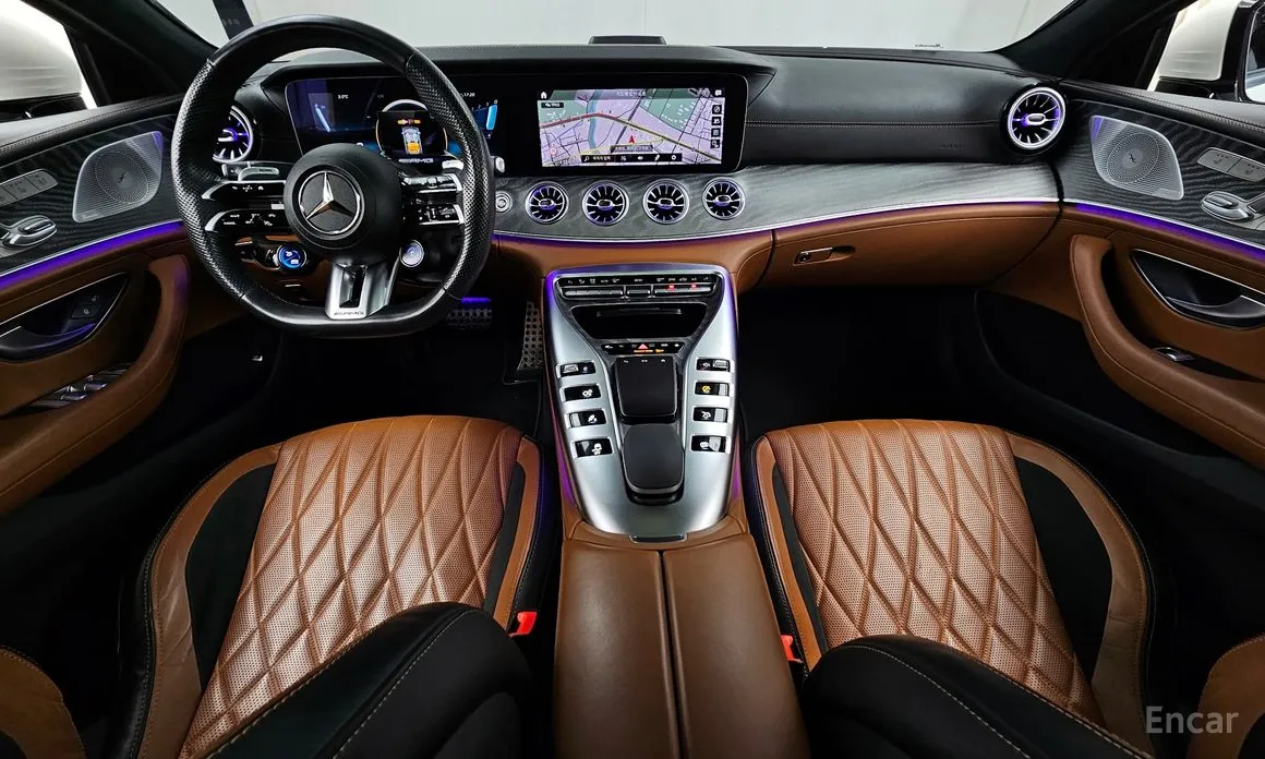 Фото 7 - Mercedes-Benz AMG GT