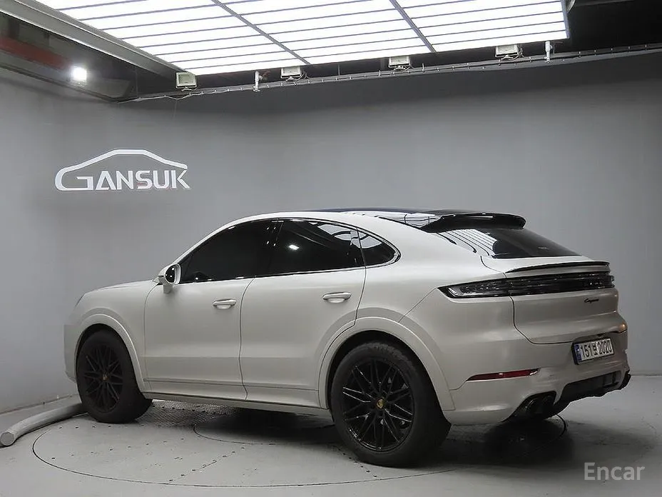 Фото 3 - Porsche Cayenne