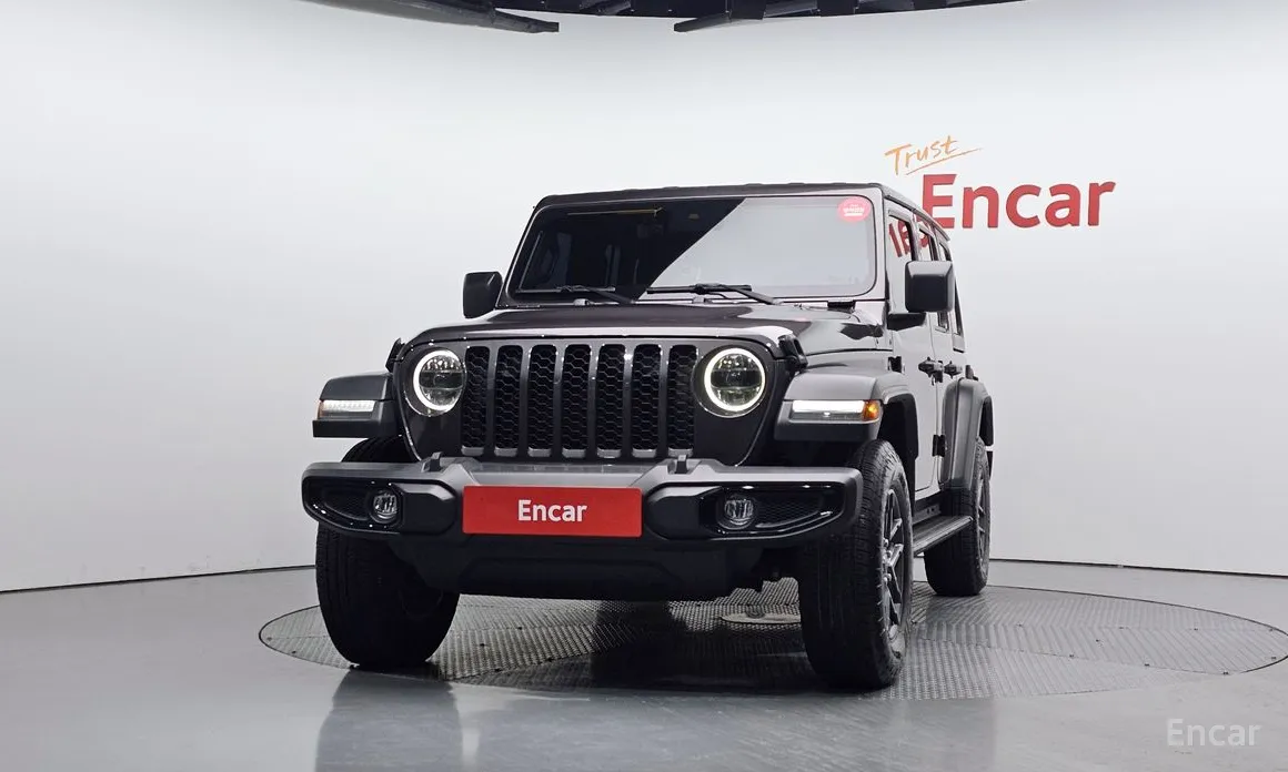 Фото 3 - Jeep Wrangler