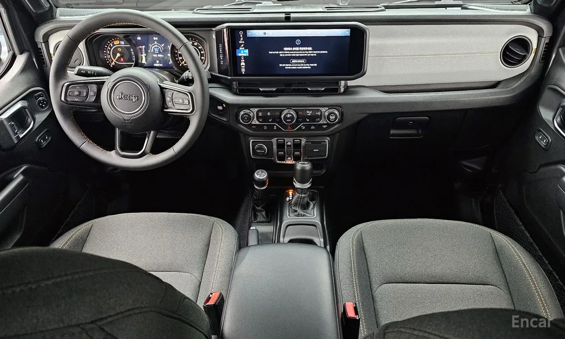 Фото 7 - Jeep Wrangler