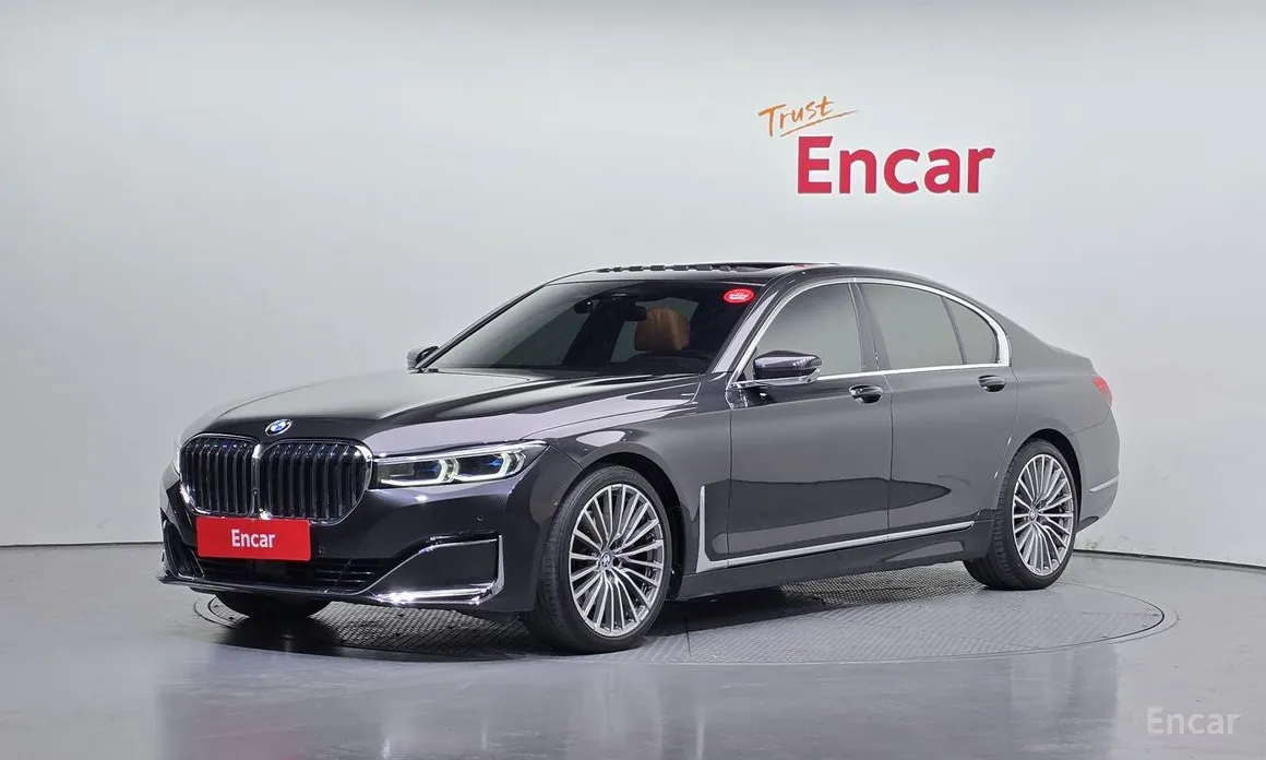 Фото 1 - BMW 7 Series